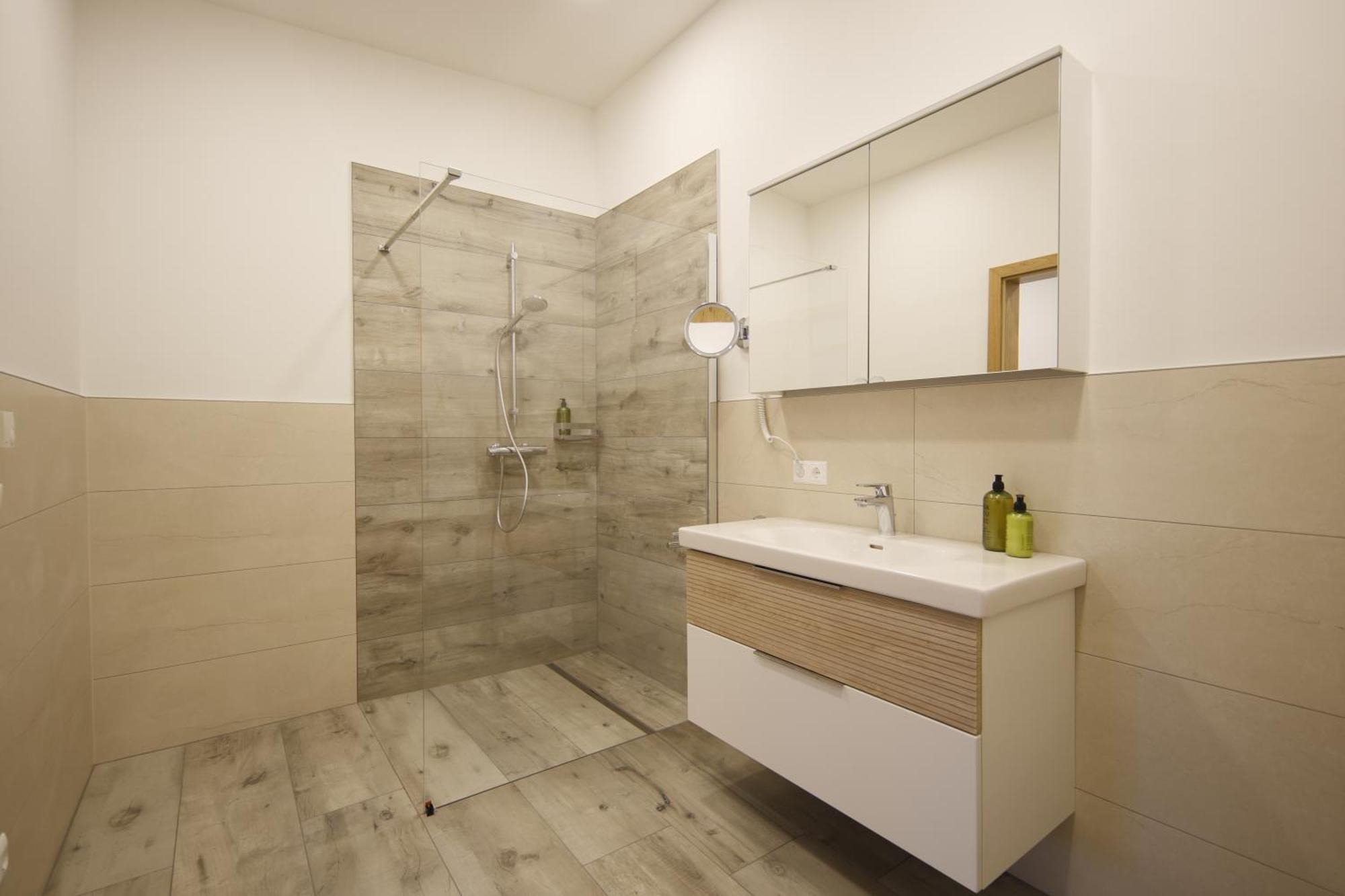 Haus Am Fischteich Apartment Feistritz ob Bleiburg Ngoại thất bức ảnh